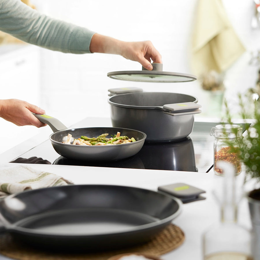 El set de sartenes BRA Efficient para todo tipo de cocinas tiene un 54% de  descuento - Telecinco
