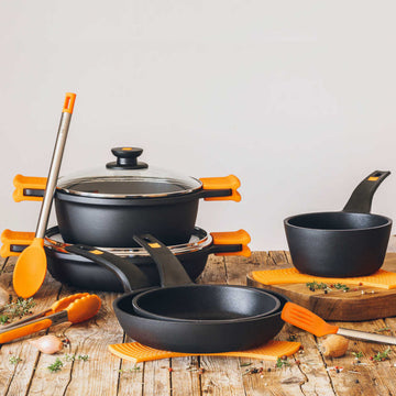 Efficient 12-Piece Cookware Set